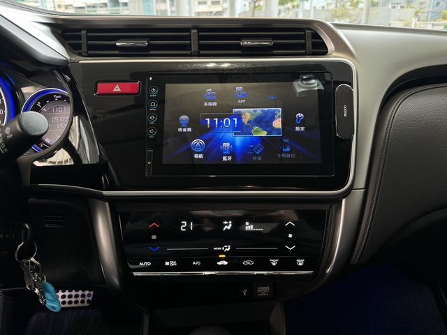 HONDA本田 CITY  第10張相片