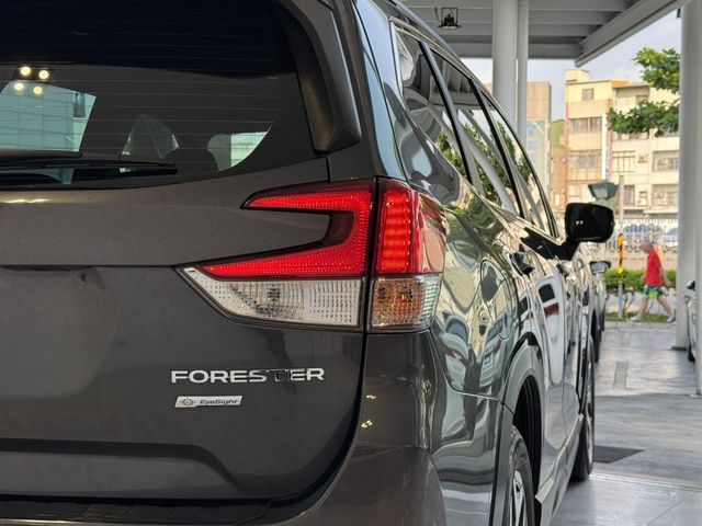 SUBARU速霸陸 FORESTER  第3張相片