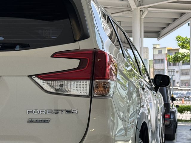 SUBARU速霸陸 FORESTER  第3張相片