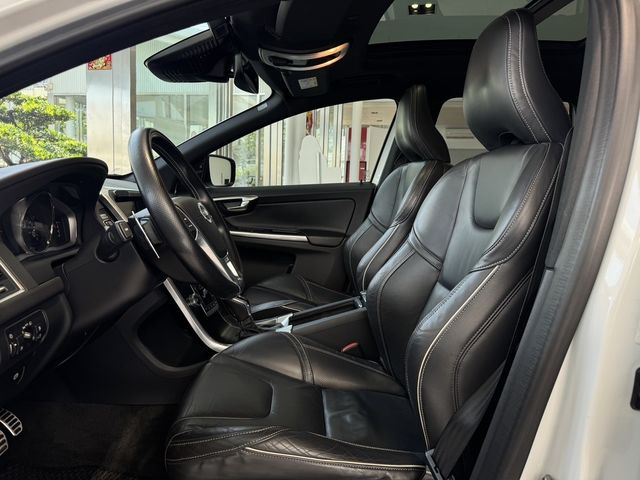 VOLVO富豪 XC60  第9張相片