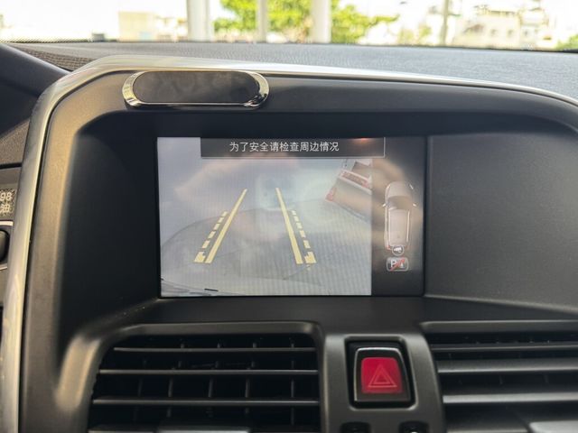 VOLVO富豪 XC60  第13張相片