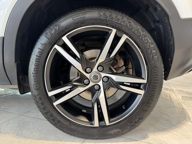 VOLVO富豪 XC40 B5  第3張相片