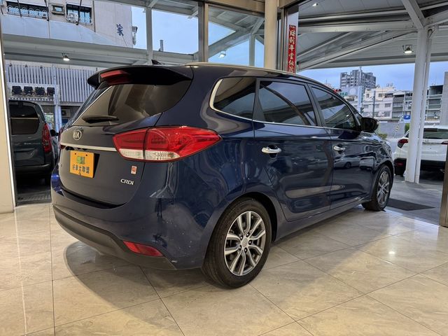 KIA起亞 CARENS  第2張相片