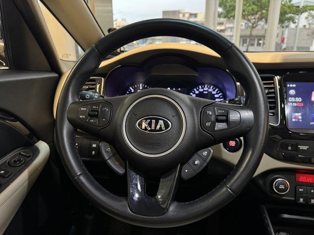 KIA起亞 CARENS  第5張相片