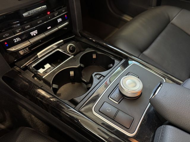 M-BENZ賓士 E220  第12張相片