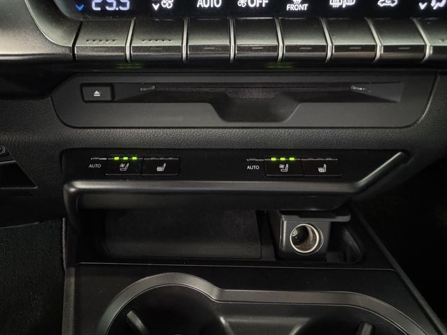 LEXUS凌志 UX250H  第11張相片