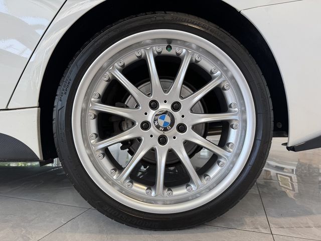 BMW寶馬 318D SEDAN  第5張相片