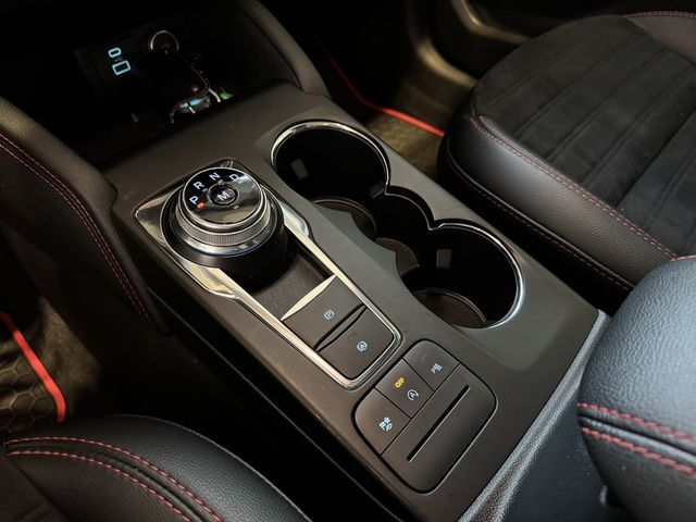 FORD福特 KUGA  第11張相片