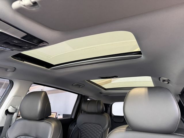 HYUNDAI現代 CUSTIN  第5張相片