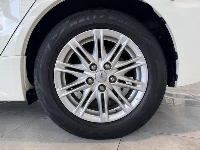 MITSUBISHI三菱 GRAND LANCER  第4張相片