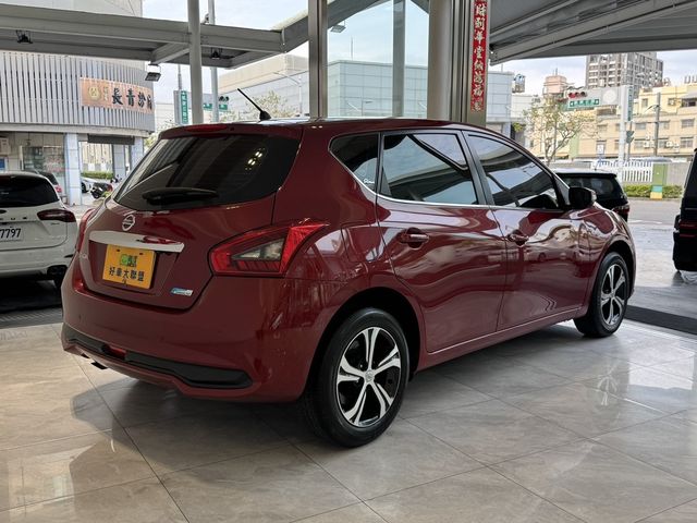 NISSAN日產 TIIDA  第2張相片