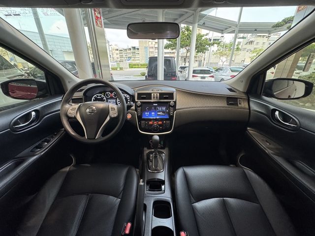 NISSAN日產 TIIDA  第7張相片