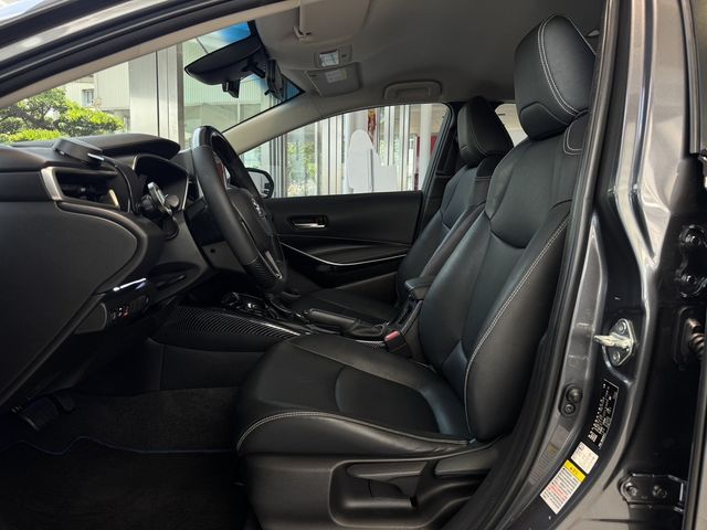 TOYOTA豐田 COROLLA ALTIS HYBRID  第10張相片