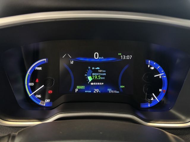 TOYOTA豐田 COROLLA ALTIS HYBRID  第15張相片