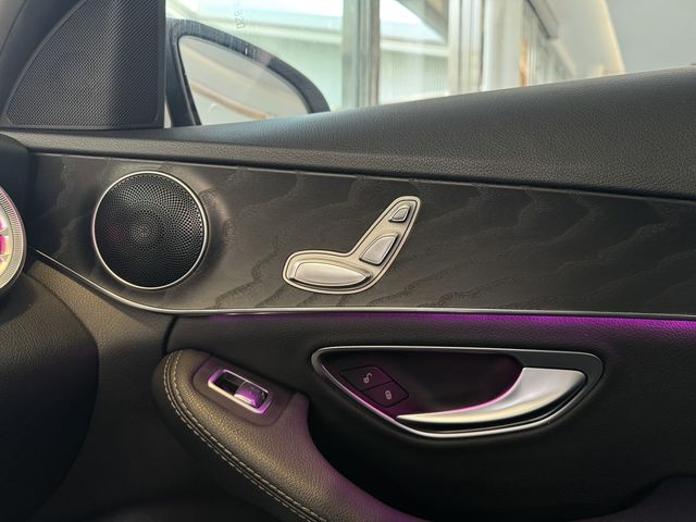 M-BENZ賓士 C300  第11張相片