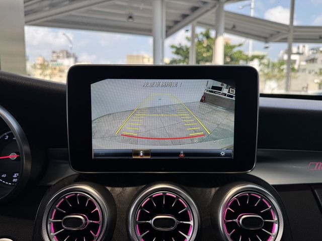 M-BENZ賓士 C300  第14張相片