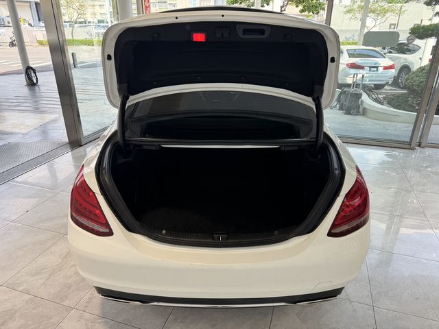M-BENZ賓士 C300  第18張相片