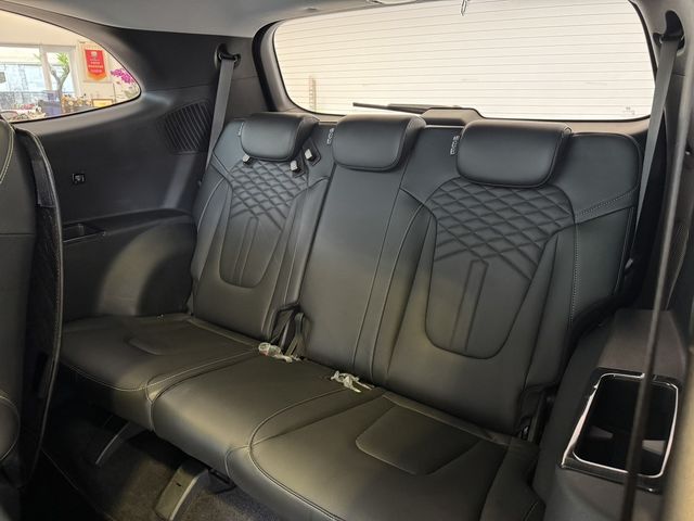 HYUNDAI現代 CUSTIN  第5張相片