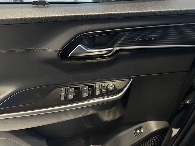 HYUNDAI現代 CUSTIN  第11張相片