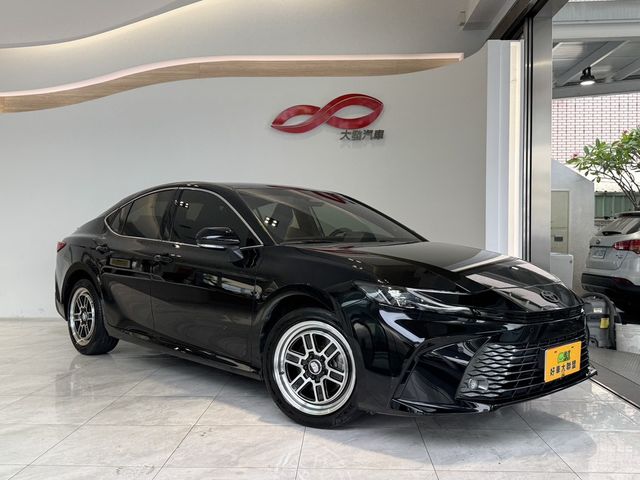 TOYOTA豐田 CAMRY  第1張相片