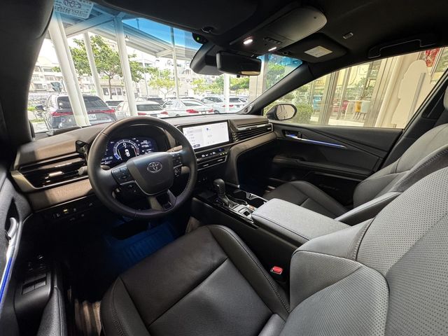 TOYOTA豐田 CAMRY  第7張相片