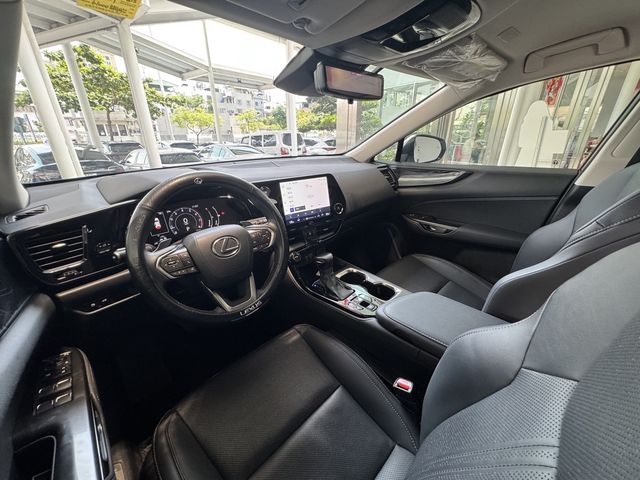 LEXUS凌志 NX200  第7張相片