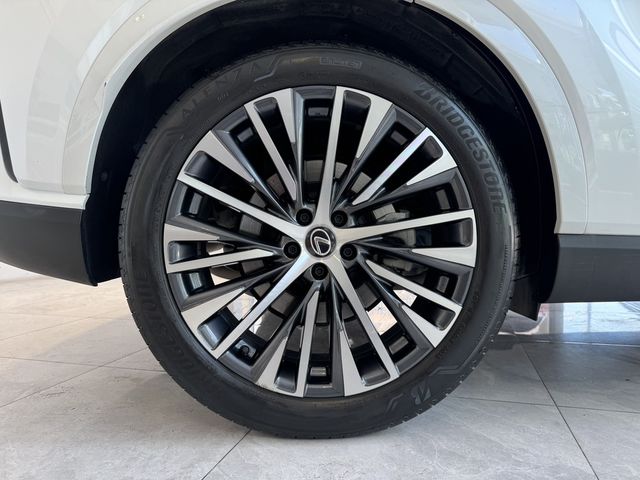 LEXUS凌志 RX350H  第4張相片
