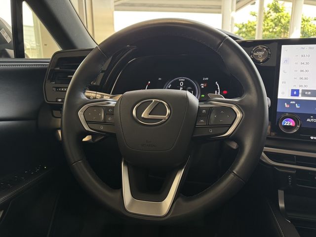 LEXUS凌志 RX350H  第5張相片