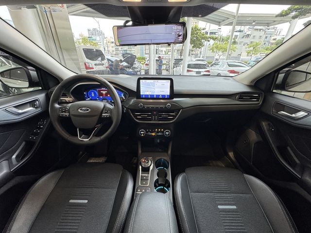 FORD福特 FOCUS ACTIVE  第5張相片