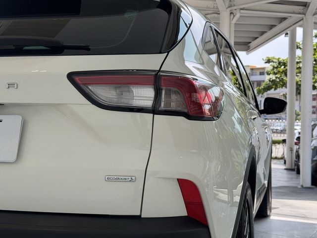 FORD福特 KUGA  第3張相片