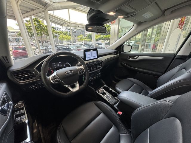 FORD福特 KUGA  第7張相片