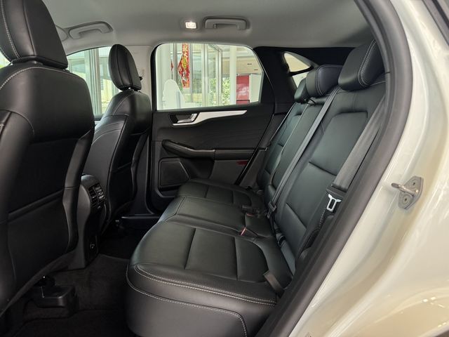 FORD福特 KUGA  第8張相片
