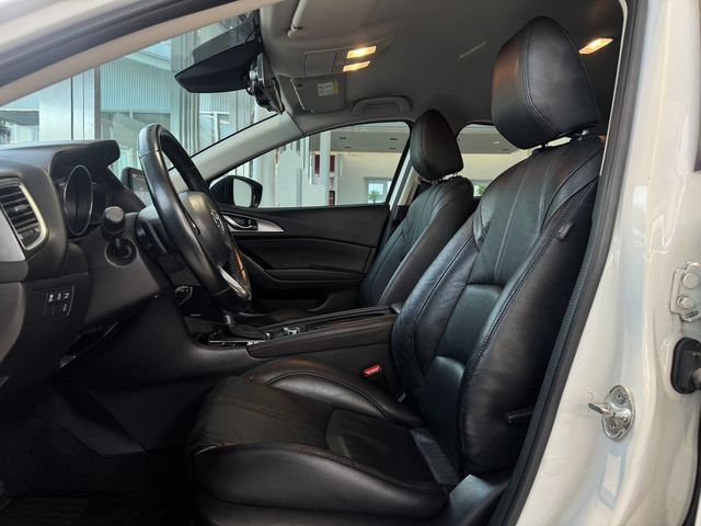 MAZDA馬自達 MAZDA 3  第10張相片