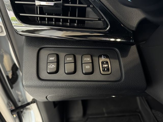 MITSUBISHI三菱 ZINGER  第14張相片