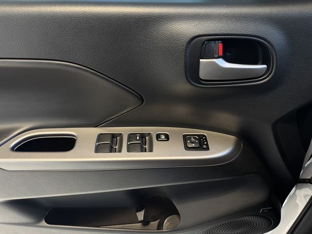 MITSUBISHI三菱 ZINGER  第15張相片