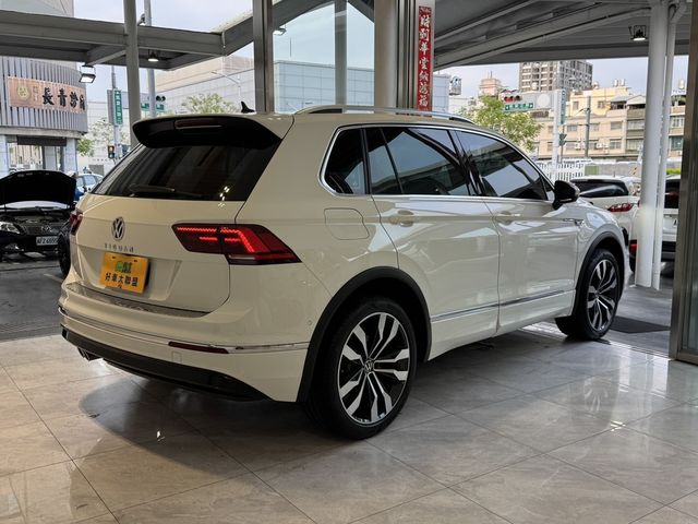 VOLKSWAGEN福斯 TIGUAN  第2張相片