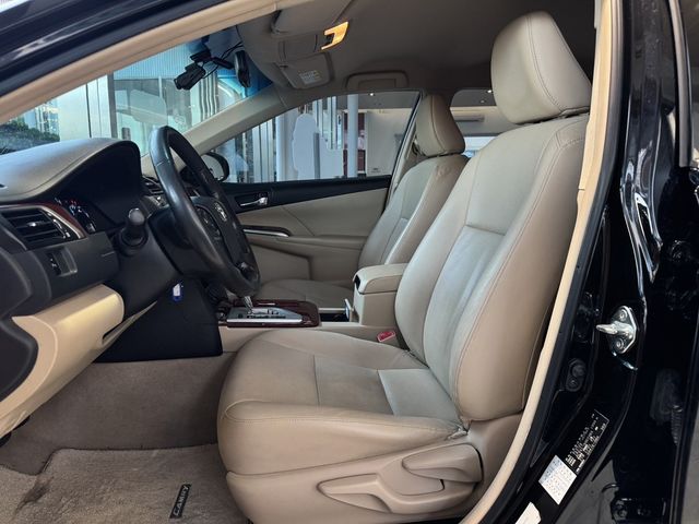 TOYOTA豐田 CAMRY  第9張相片