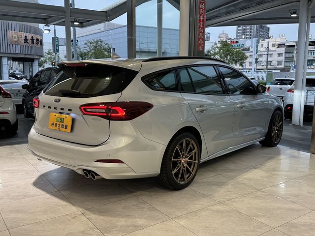 FORD福特 FOCUS WAGON  第2張相片