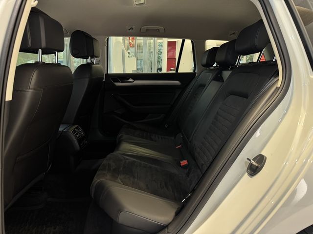 VOLKSWAGEN福斯 PASSAT VARIANT  第8張相片