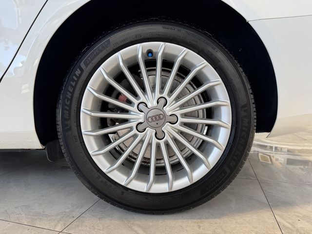 AUDI奧迪 A4 AVANT  第4張相片