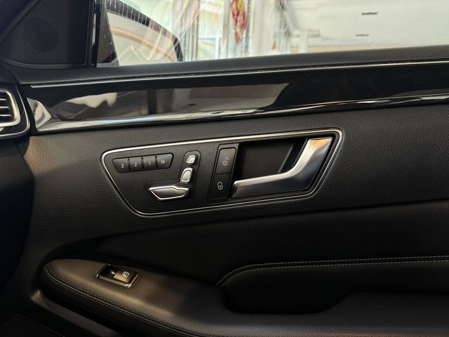 M-BENZ賓士 E200  第11張相片