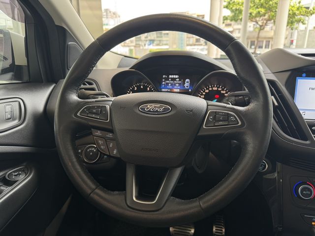 FORD福特 KUGA  第5張相片