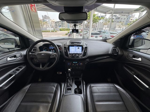 FORD福特 KUGA  第6張相片