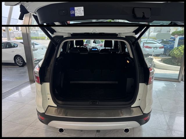 FORD福特 KUGA  第17張相片