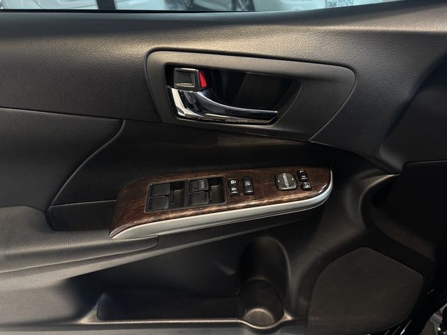 TOYOTA豐田 CAMRY  第18張相片