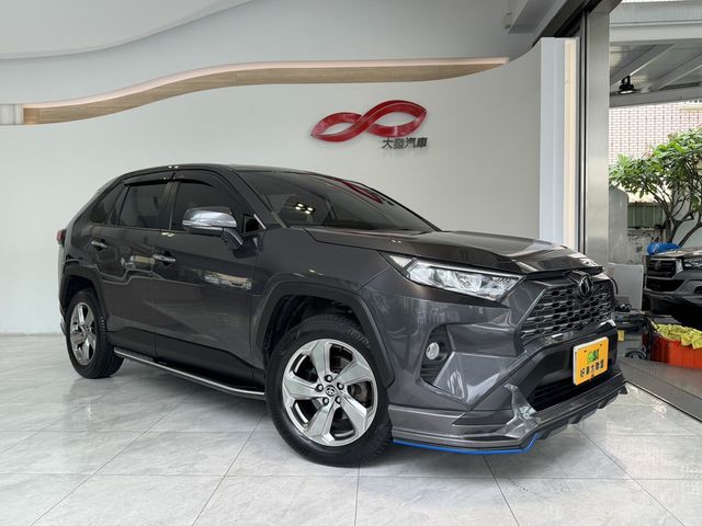 TOYOTA豐田 RAV4  第1張相片