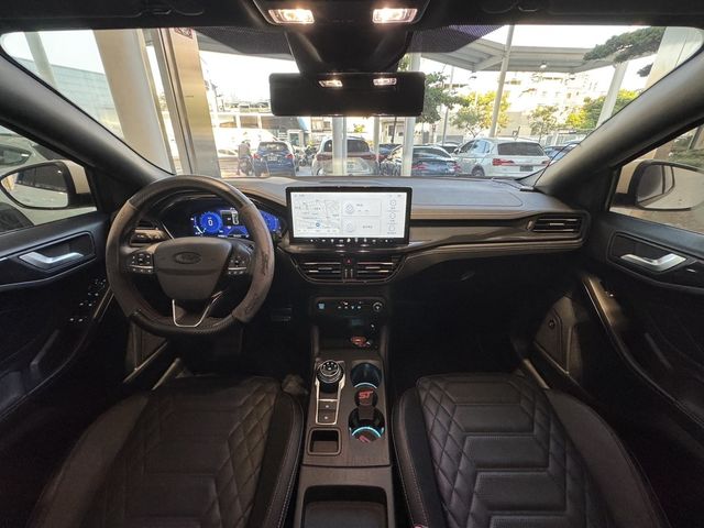 FORD福特 FOCUS WAGON  第6張相片