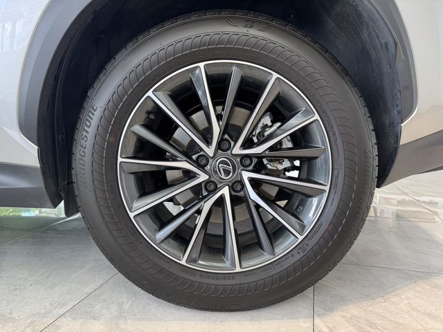 LEXUS凌志 NX200  第5張相片