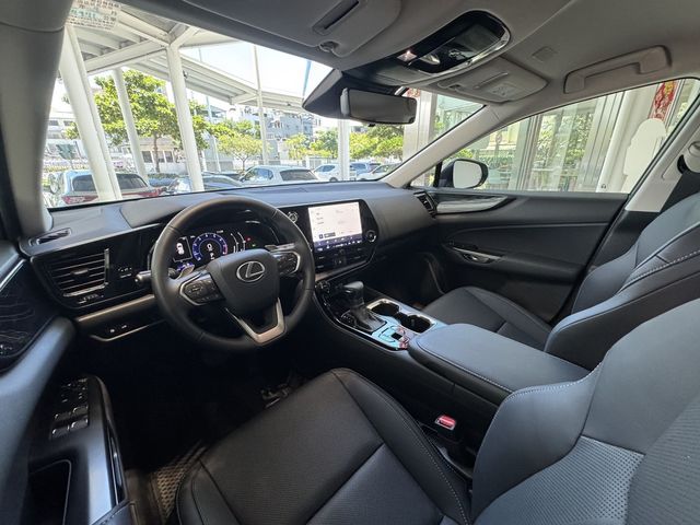 LEXUS凌志 NX200  第7張相片