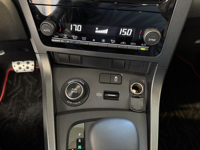 TOYOTA豐田 GR YARIS  第10張相片